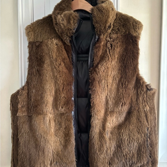 Andrew Marc reversible, rabbit, fur vest size medium large - Picture 1 of 8